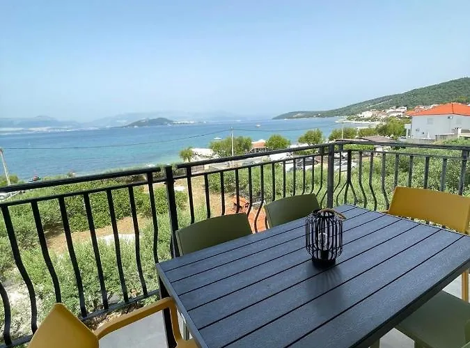 Апартаменты Capitano Слатине