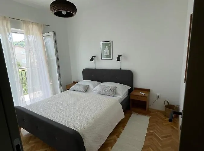 Capitano Слатине